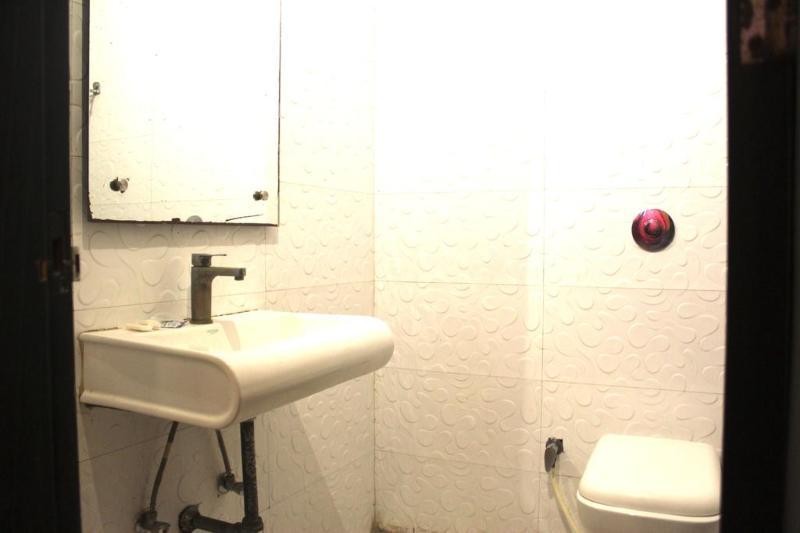 Hotel Unistar Yeni Delhi Dış mekan fotoğraf